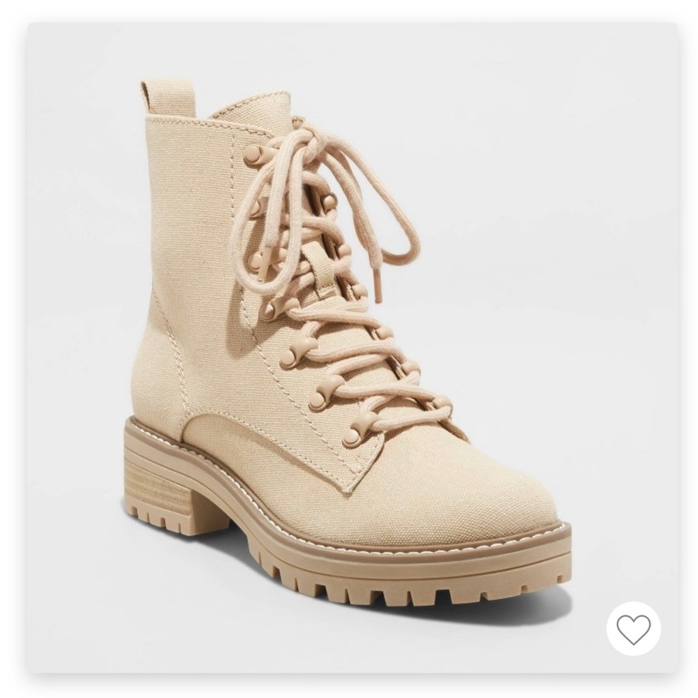 Women’s Parker Lace-up Combat boots Universal Thread Color Tan - Picture 2 of 6